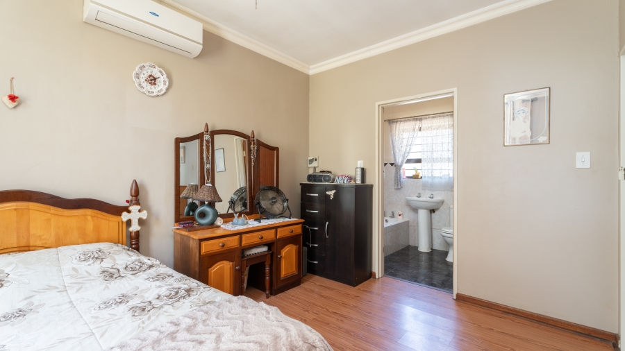 3 Bedroom Property for Sale in Paarl South Western Cape